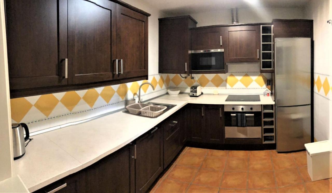Elegant 2Br Apartment Puerto Banus Marbella Just 12 Minutes Away By G00Giemaps Estepona Eksteriør bilde