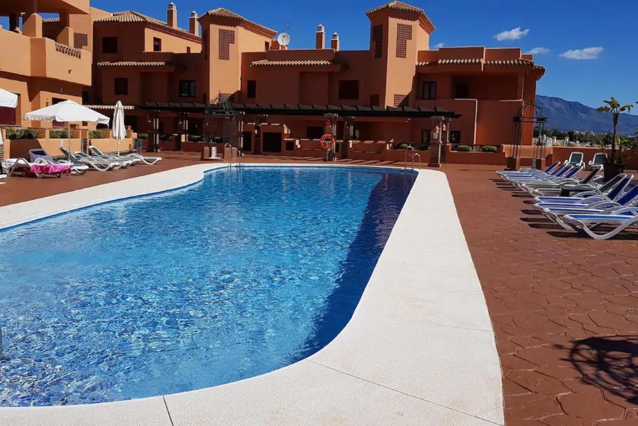 Elegant 2Br Apartment Puerto Banus Marbella Just 12 Minutes Away By G00Giemaps Estepona Eksteriør bilde