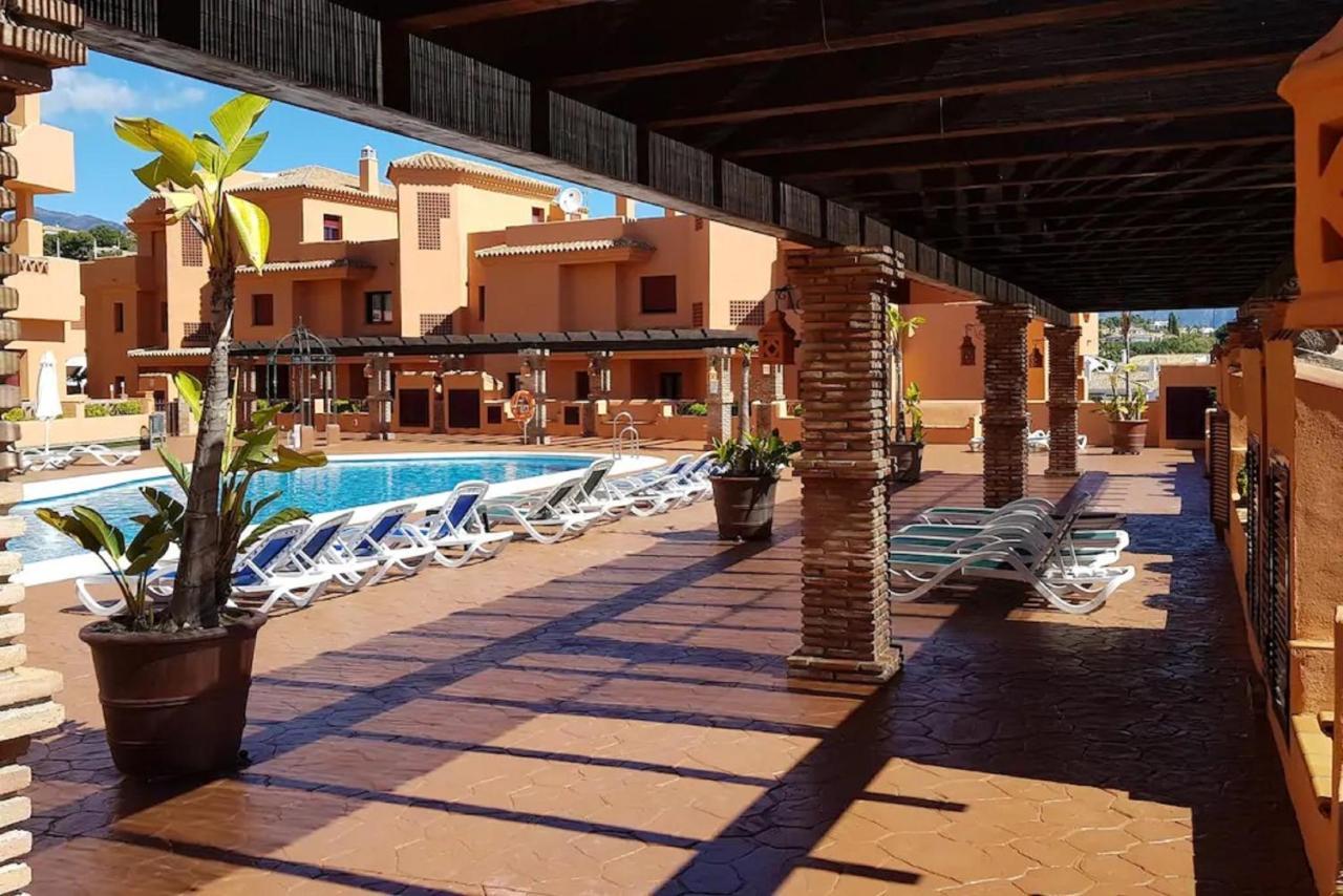 Elegant 2Br Apartment Puerto Banus Marbella Just 12 Minutes Away By G00Giemaps Estepona Eksteriør bilde